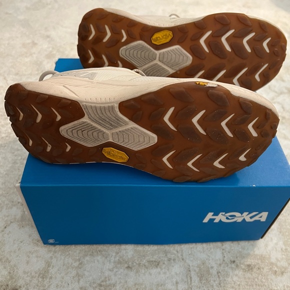 HOKA women’s transport sneakers size 5.5 - Picture 2 of 7